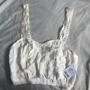 UO crop top nwt